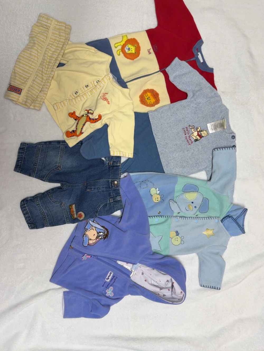 Vintage baby clothes 0-3